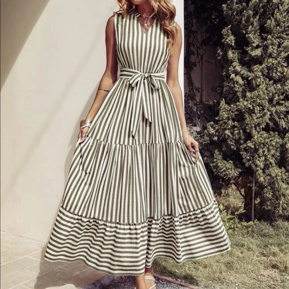 Stripes notched neck ruffle hem maxi dress - Picture 1 of 5